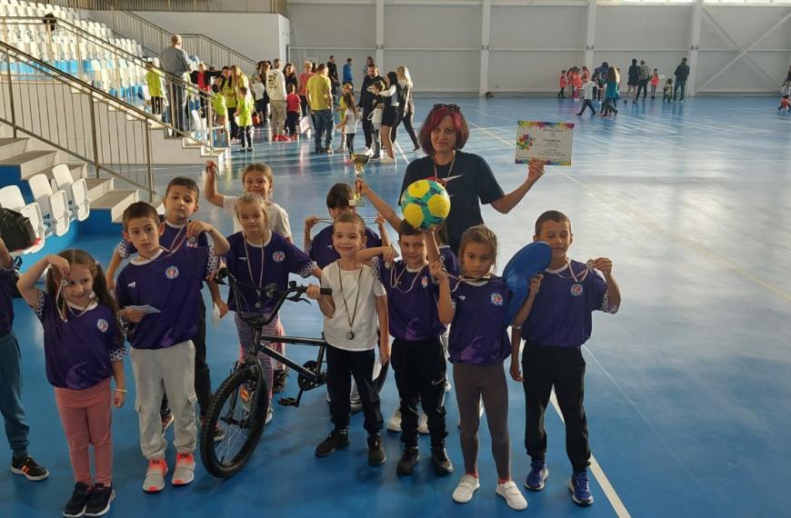 img_626feccc01385e39c7995d4108e81926_v.jpg