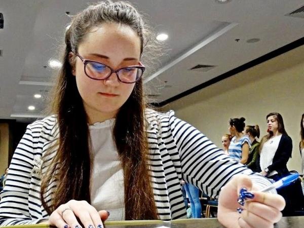 Участие в младежки симпозиум в Гърция