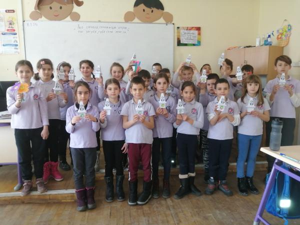 Миниатюрен паметник- почит към Апостола