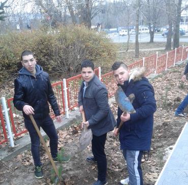 "Когато станем 100 000 ще посадим гора"