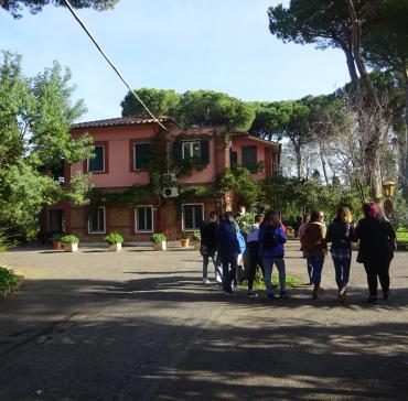 Tor Carbone School